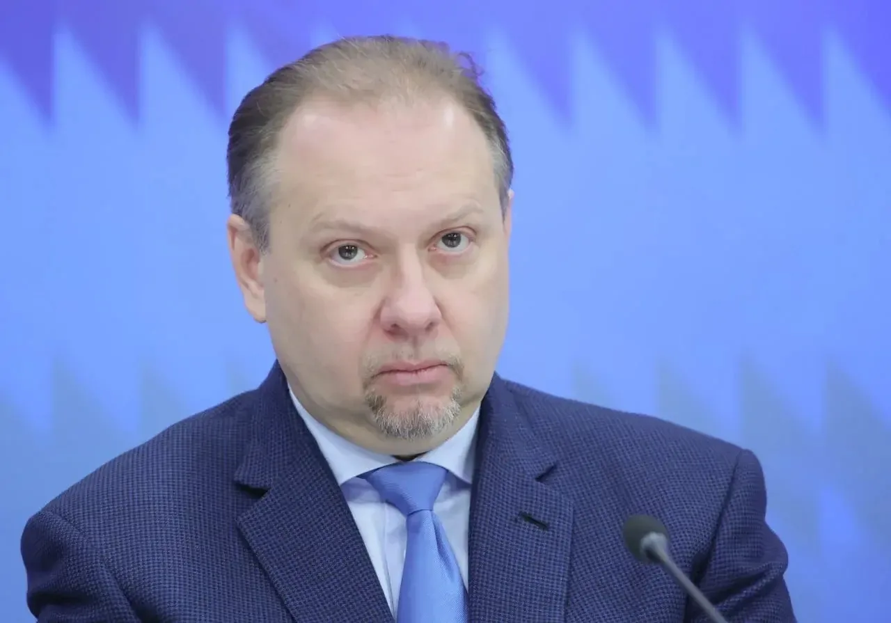 Дуров отстал от жизни на 20 лет и не понимает этого, заявил депутат Матвейчев. 

«Тогда были глобаль
