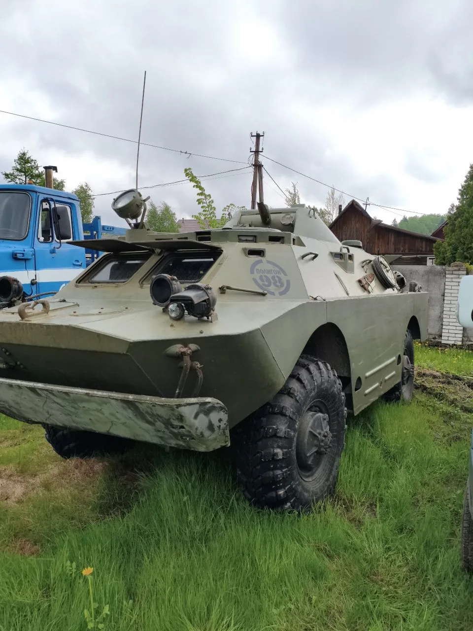 Отпуск вот вот закончится, сразу же окунаться в ремонты тяжело, может сначала выкатить ...