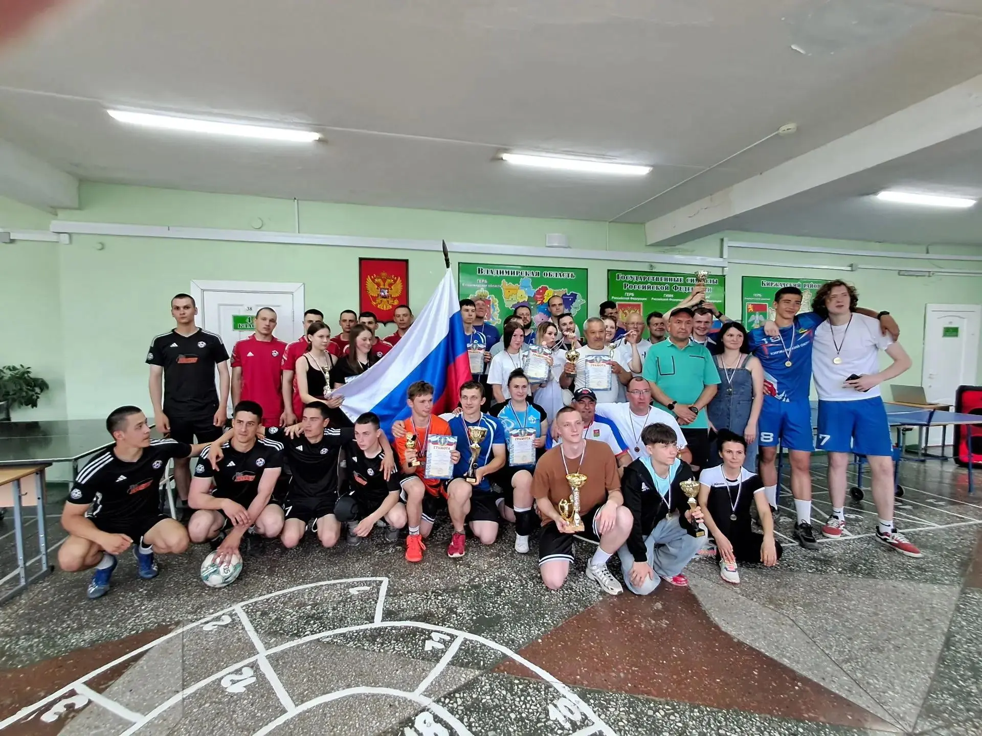 В День России в с. Филипповское прошли яркие и захватывающие «Сельские игры». 🏆🌾

В соревнованиях 