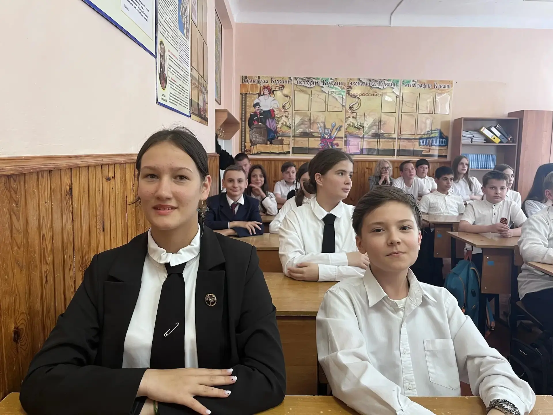 В преддверии Дня детских общественных объединений, который отмечается в нашей стране 19 мая, ученики