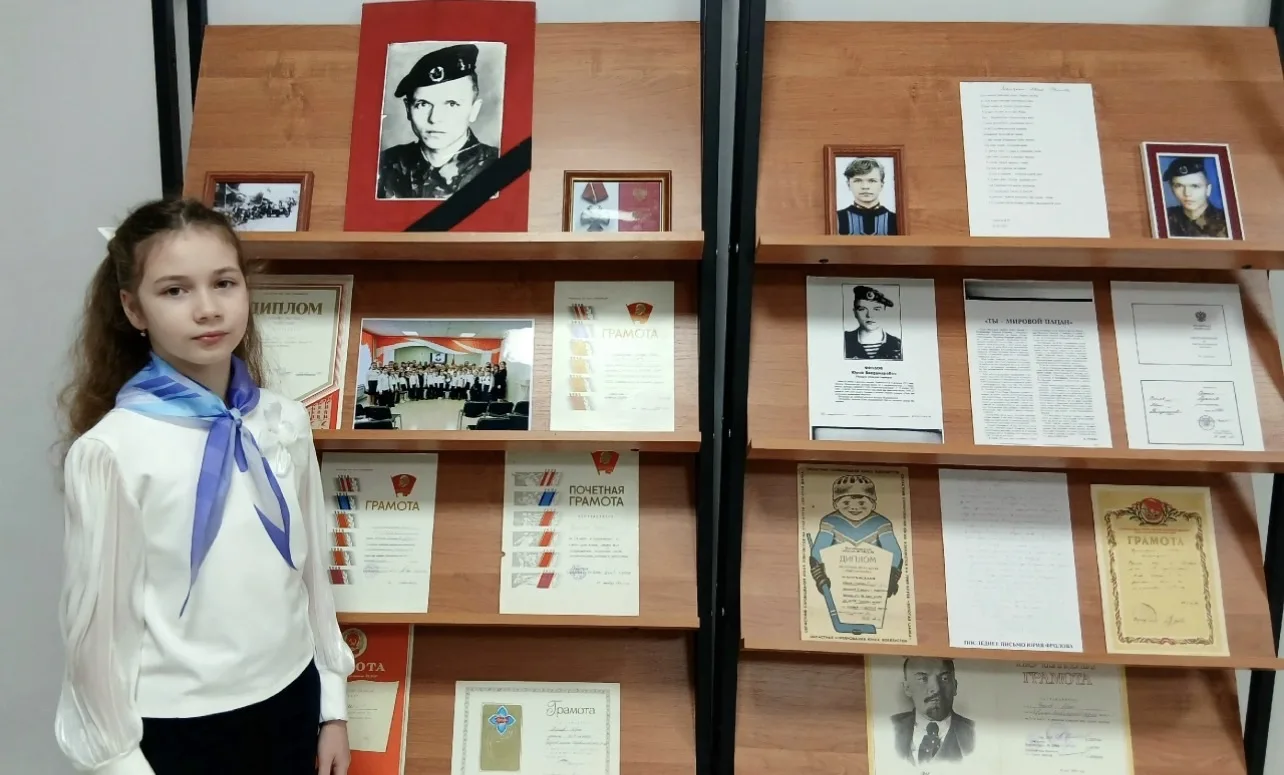 Память в сердце храним... День памяти Юрия Фролова🕯  🎗Сегодня утро нового учебного дня для школьнико