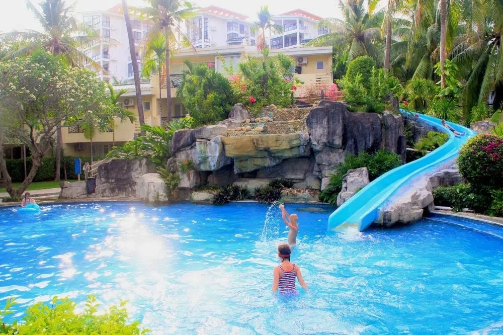 🔥🔥🔥Горящий тур в Китай 🔥🔥🔥
✈️ Вылет из Москвы
📅 26.06 на 9 дней
🌴 Palm Beach Resort & Spa 4*