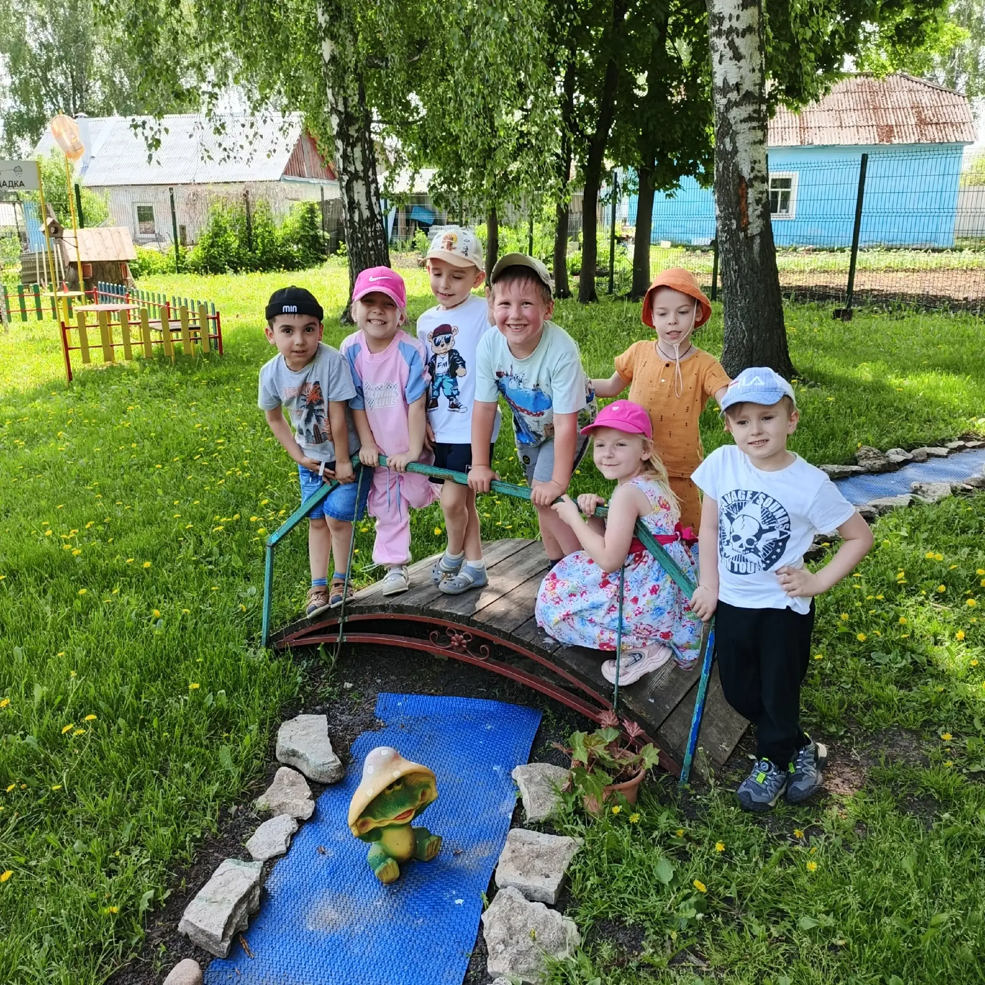 Синоптики обещают похолодание, но не унывайте! 🌧️