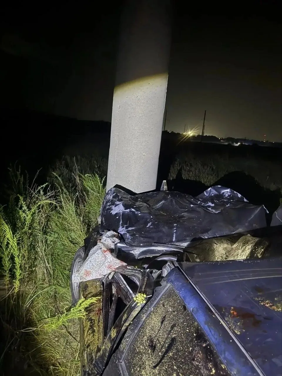 🚗 Под Орском водитель сбил корову и врезался в столб
🌙 Авария произошла ночью на трассе под Орском