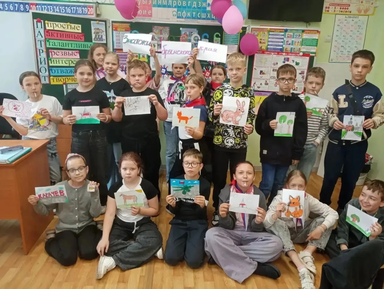 Экологический день в лагере! ♻️🌱

Сегодня в каждом отряде состоялись  занятия по экологии. Говорили