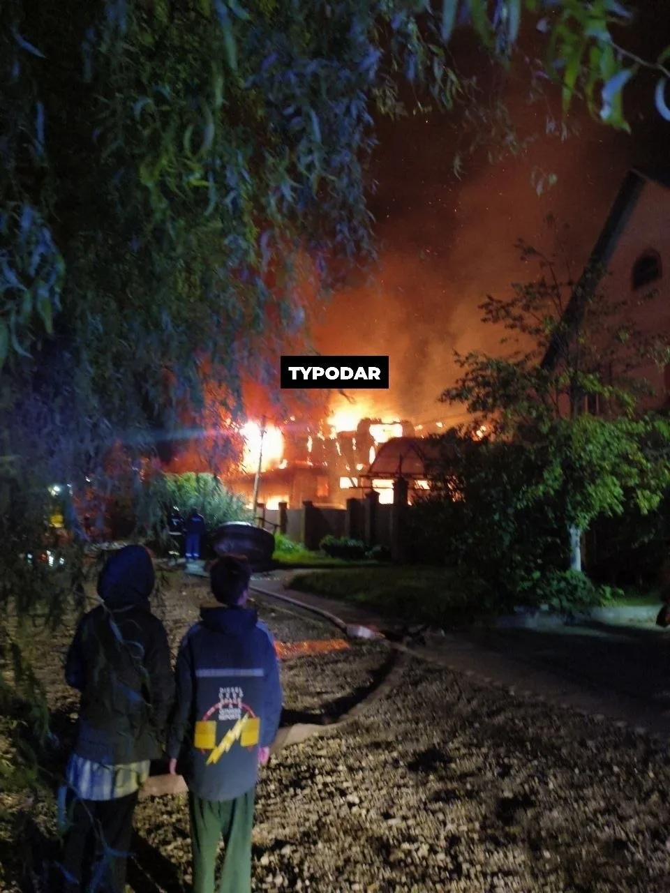 Пожар на Сечевой в Новознаменском.