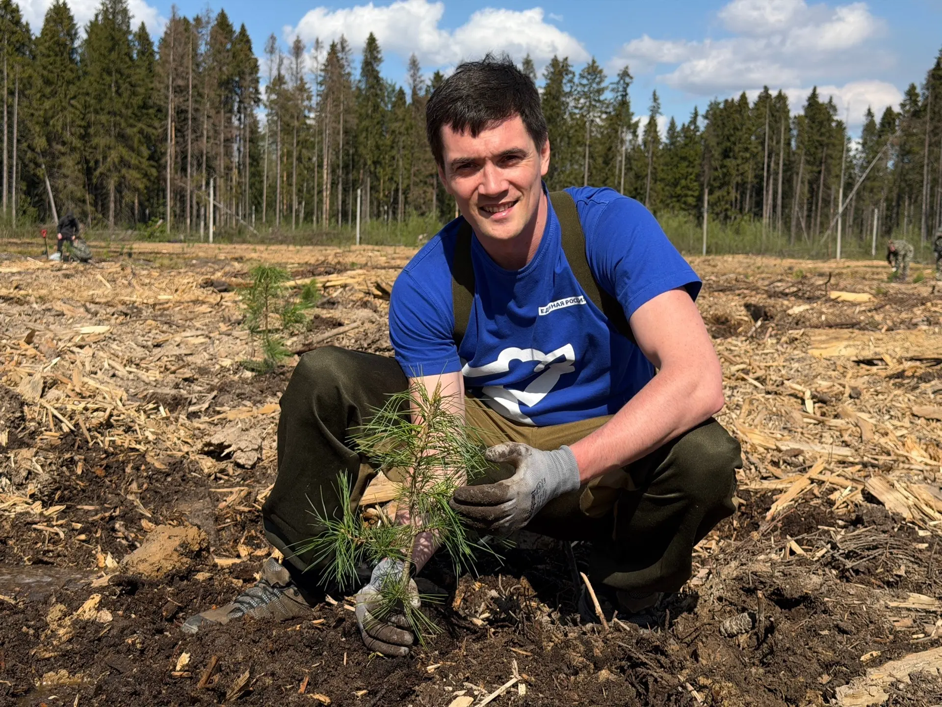 Это только начало большой работы!  🌲 Сегодня на территории Пуловского леса мы приступили к посадке с