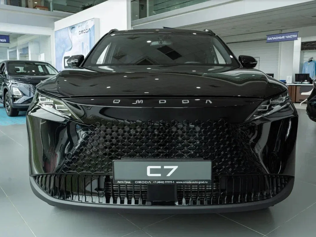 Omoda C7 против Haval F7 и Geely Atlas: эксперт «За рулем» протестировал новый китайский кроссовер с