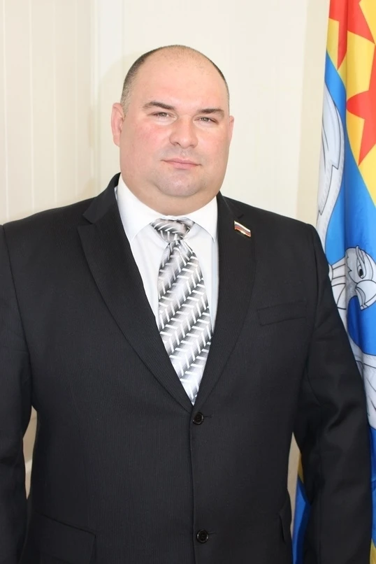 Михаил Иванов - первый заместитель председателя Нововоронежской городской Думы, депутат...