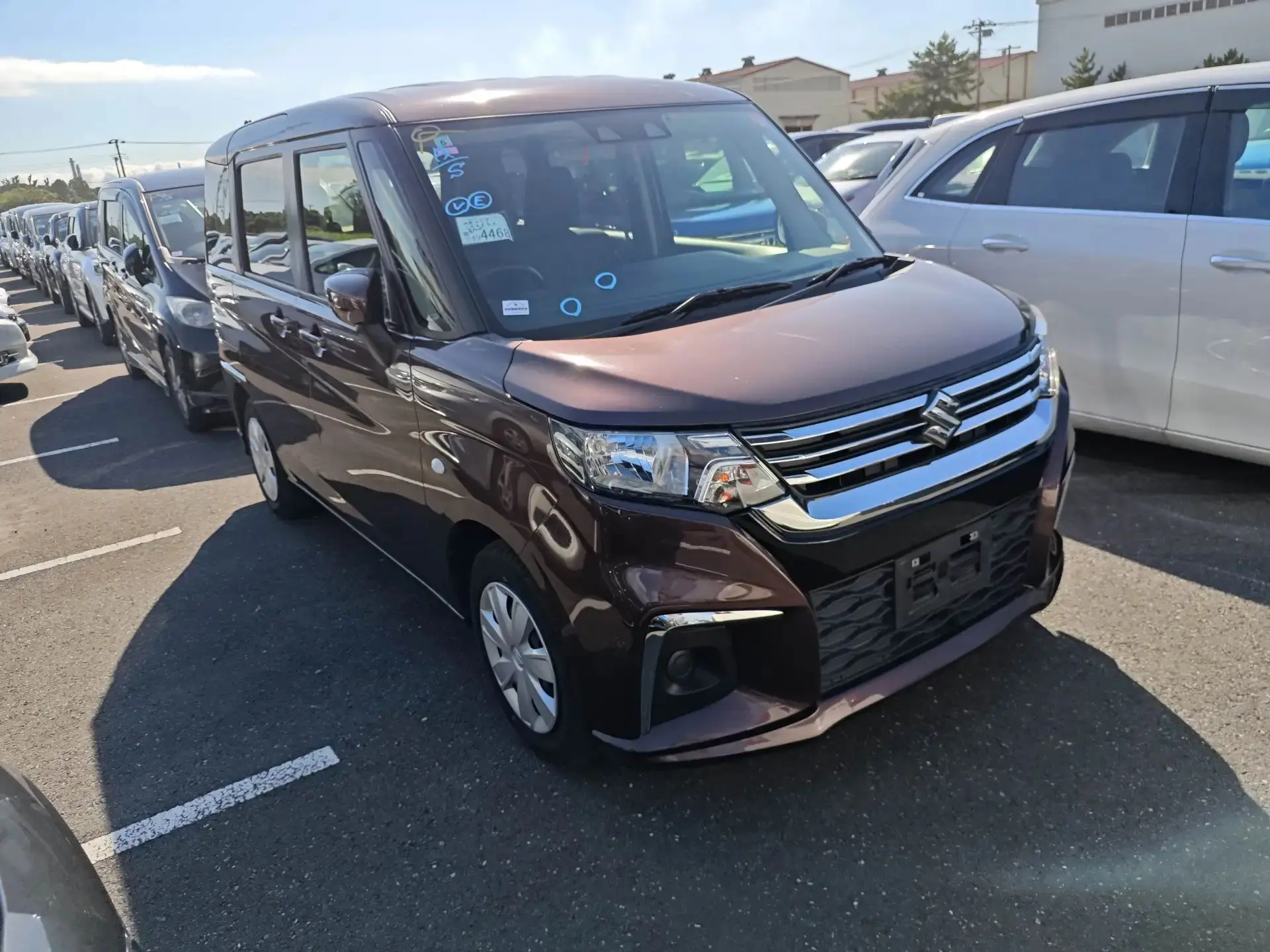 Suzuki Solio  Татьяны также в полной готовности ожидает погрузки на это же судно Ural -...