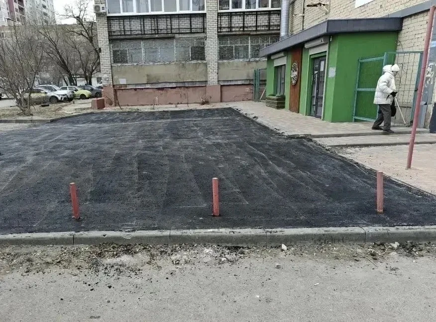 К новому году «Концессии» восстановили более 3000 «квадратов» асфальта в Волгограде  Пока волгоградц
