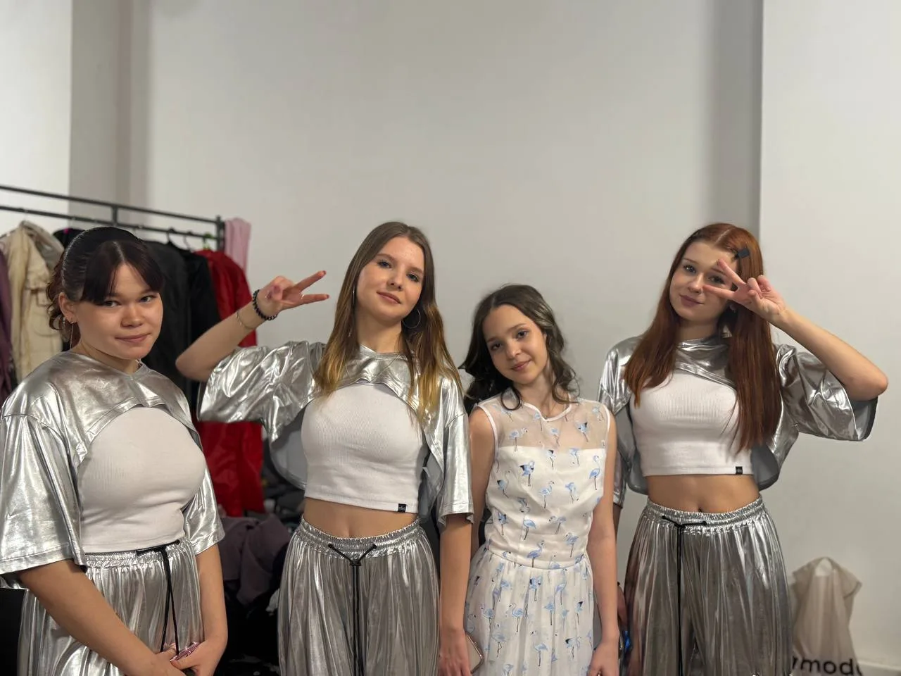Вчера наши вокалисты выступили на конкурсе «Музыкальный Олимп» ("Talent Active") в ПДНТ...
