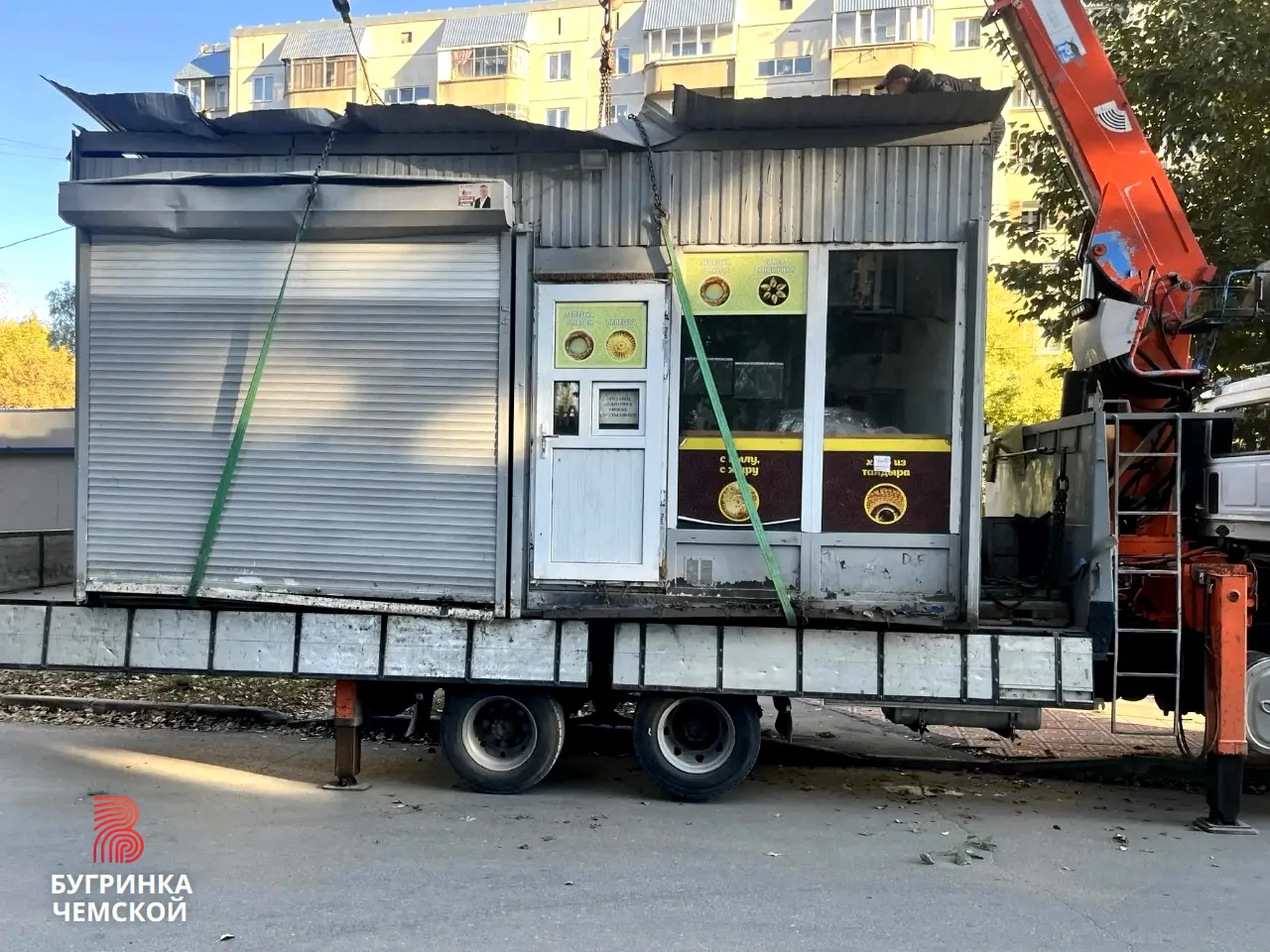 Незаконные киоски убрали в Кировском и Ленинском районах
