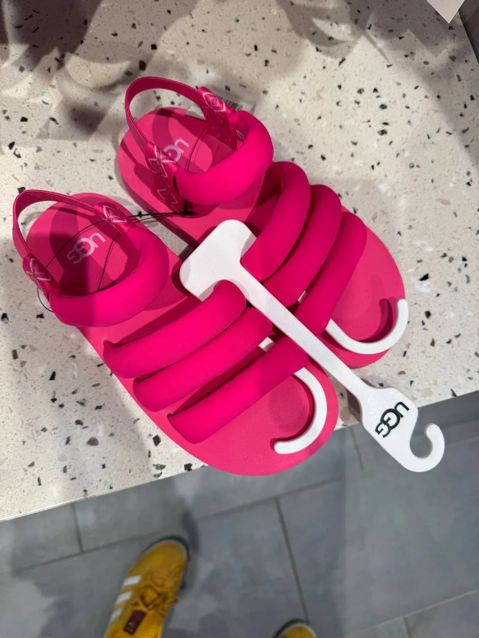 #ugg