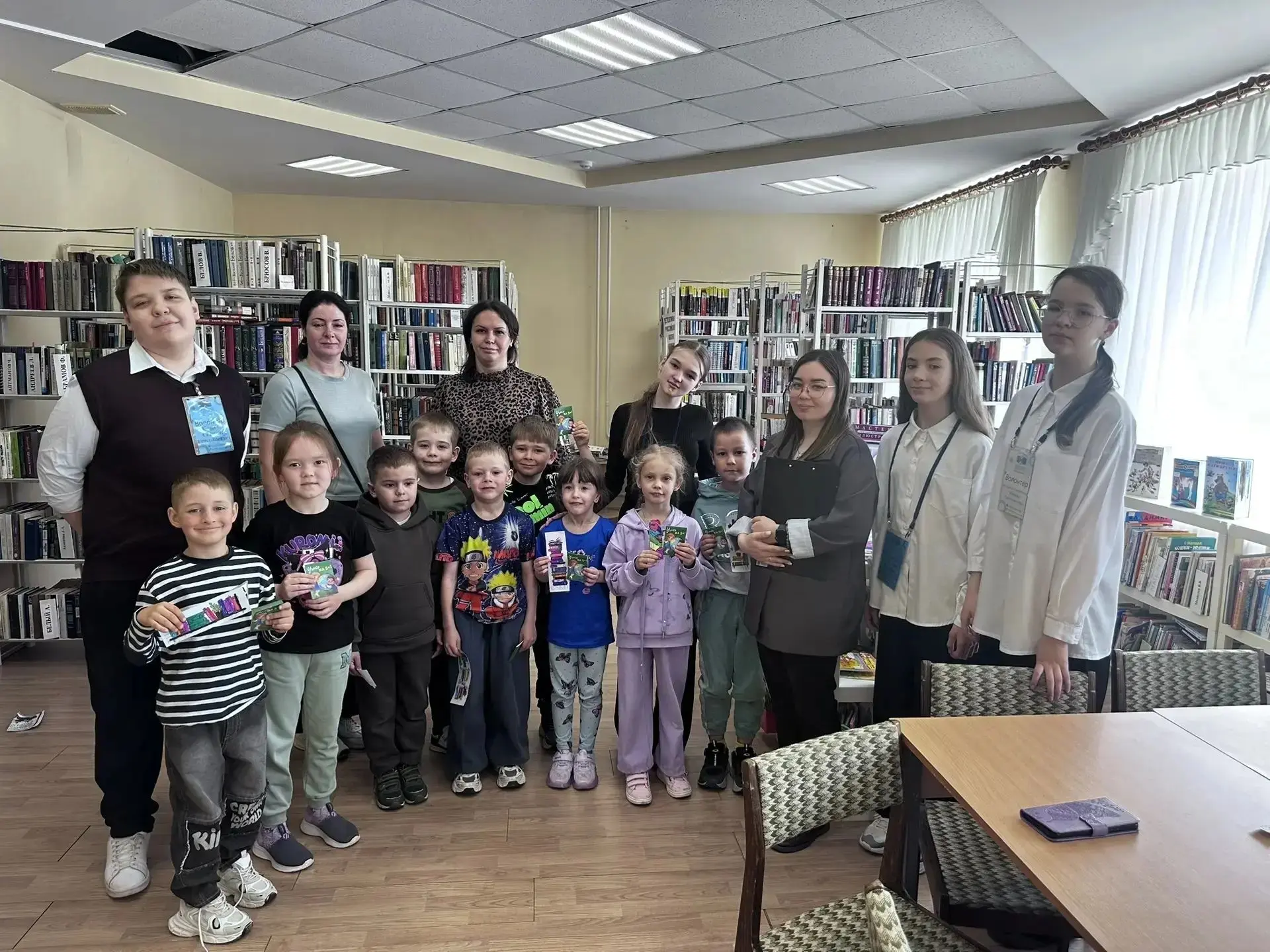 Подготовительная группа "Звёздочки" посетила  мероприятие в библиотеке п. Верхнеказымский. Ребята от