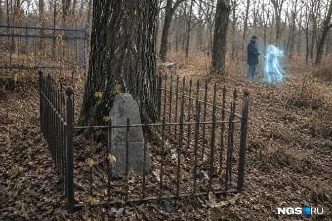 Родственников малышки, похороненной в начале прошлого века на старинном кладбище в Куйб...