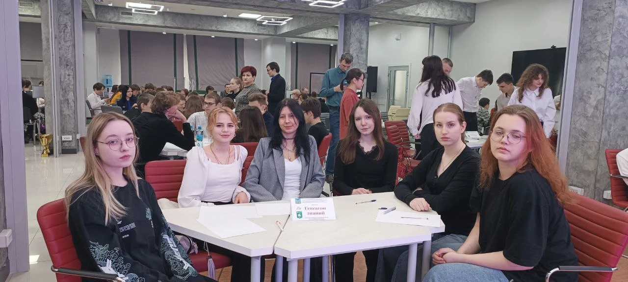 Гордость школы: наши интеллектуалы  стали чемпионами! 🎓  7 марта в НИУ «БелГУ» состоялся  открытый ч