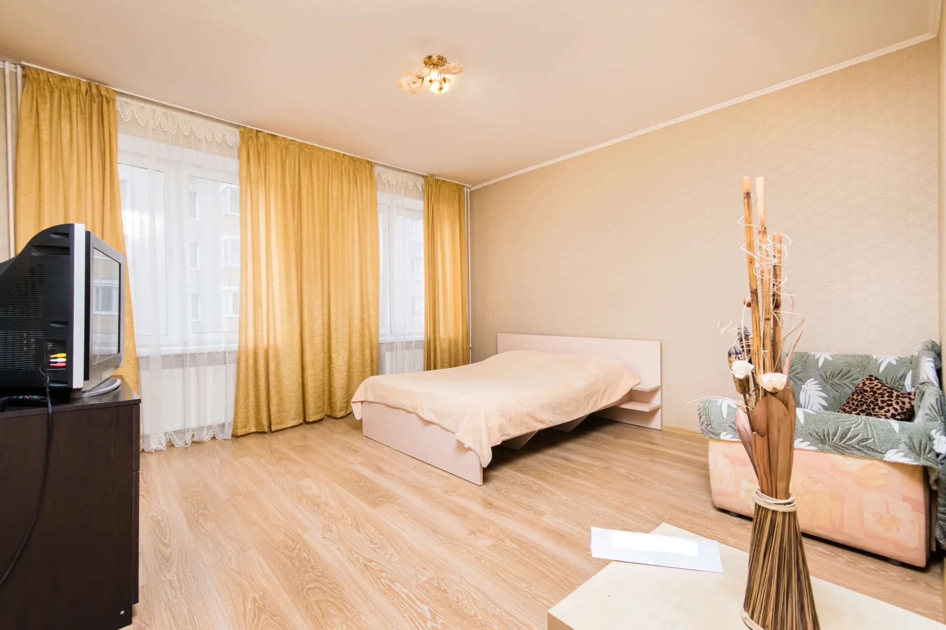 https://domiksmart.ru/kazan/snyat-uyutnuyu-kvartiru-u-akvaparka-rivera-posutochno-zhk-u...