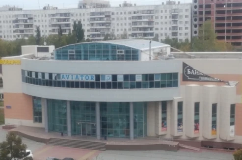 В Челябинске продают за 600 млн здание в сквере на Молодогвардейцев