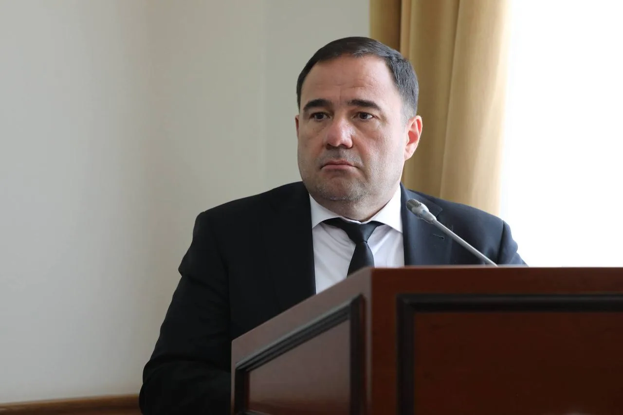 🛣 Подъездные дороги к детским лагерям Дагестана прошли проверку на безопасность

Врио министра тран