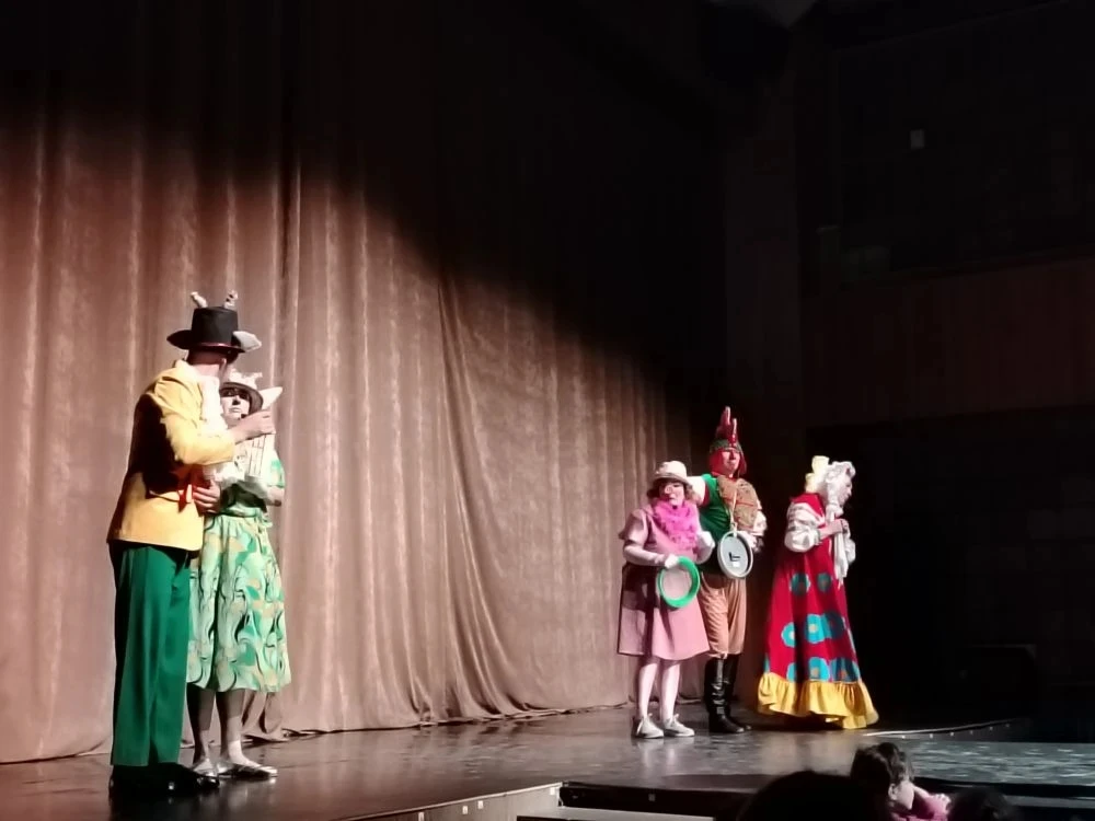 💫 Волшебство на  сцене:  «Кошкин дом» для  наших детей!