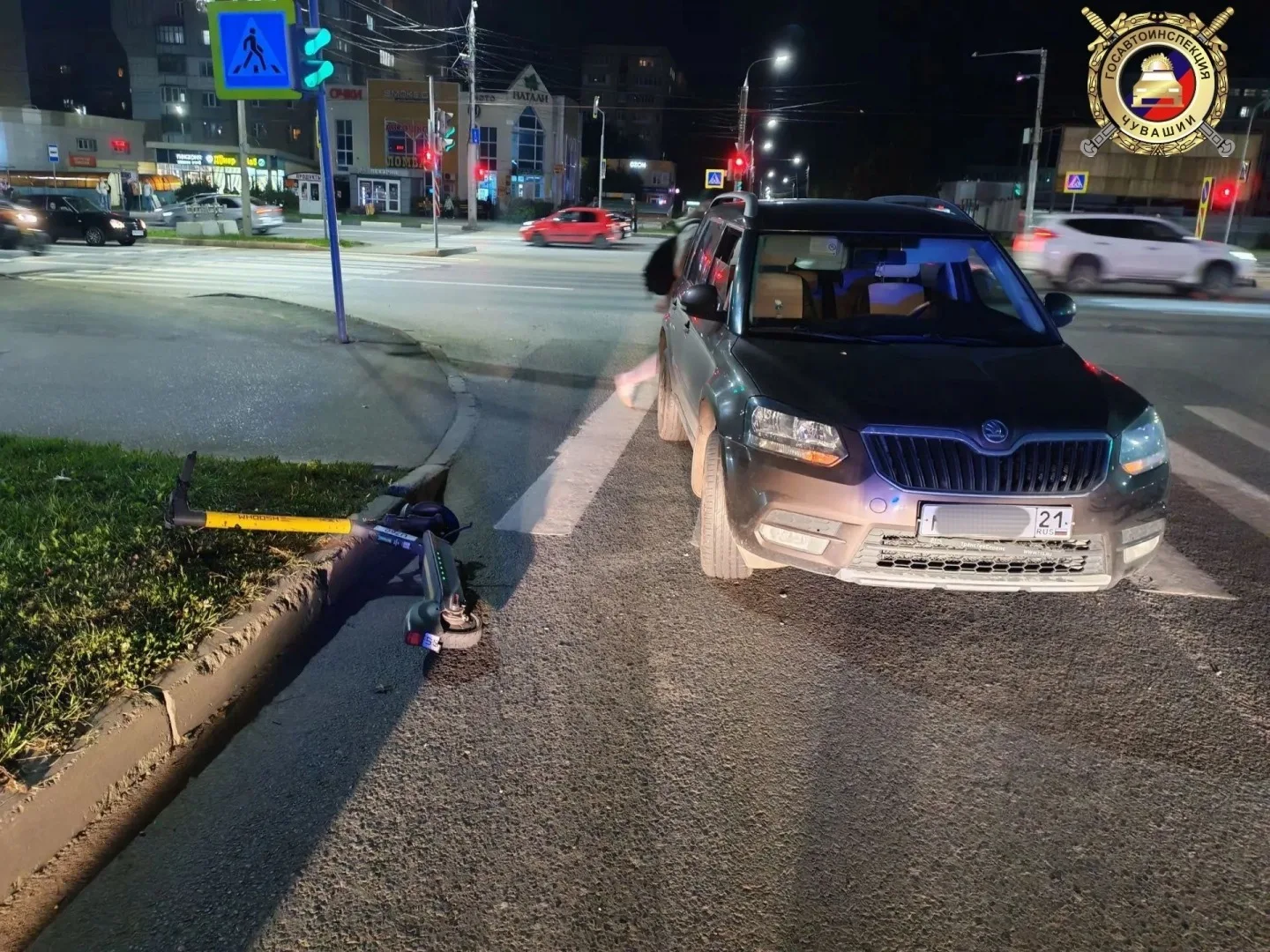 ⚡️🤦‍♂️ Очередной любитель не спешиваться попал под колеса в Чебоксарах.