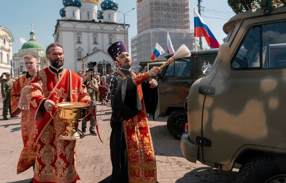 Из Тверской области на передовую отправили более 50 единиц техники. Груз сформировали Тверская епарх