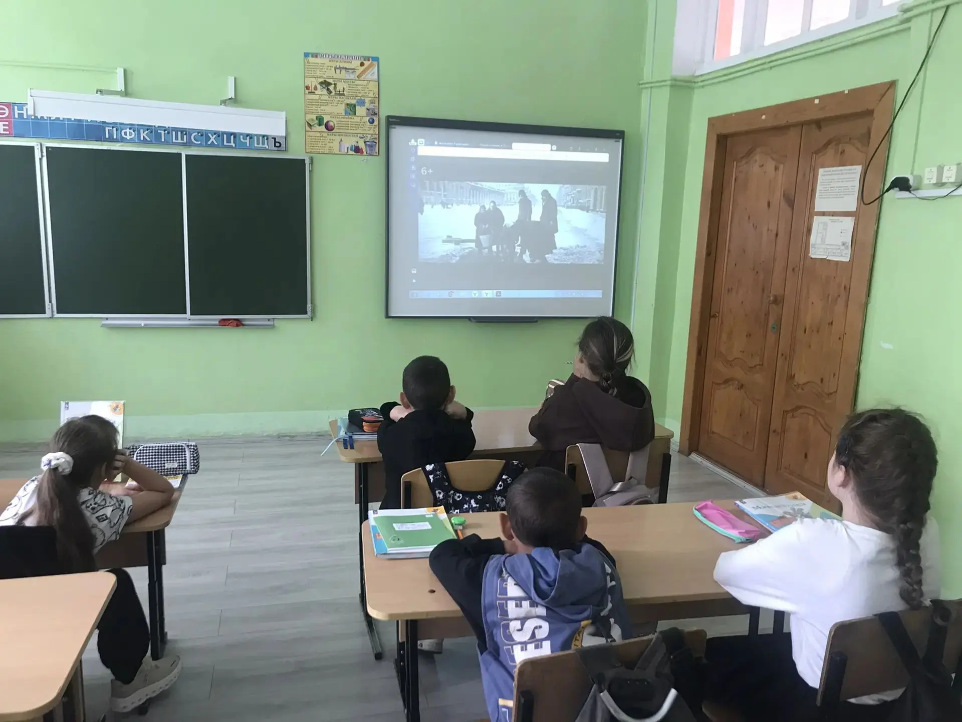 🏛️ «РАЗГОВОРЫ О ВАЖНОМ»: ПОДВИГ И ПАМЯТЬ 🏛️
