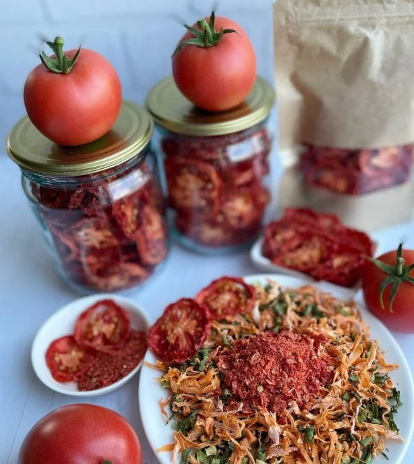 Просто сушёные томаты !🍅🍅🍅