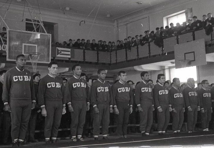 В мае этого года в наши руки попала уникальная серия фотографий, посвящённых соревнован...