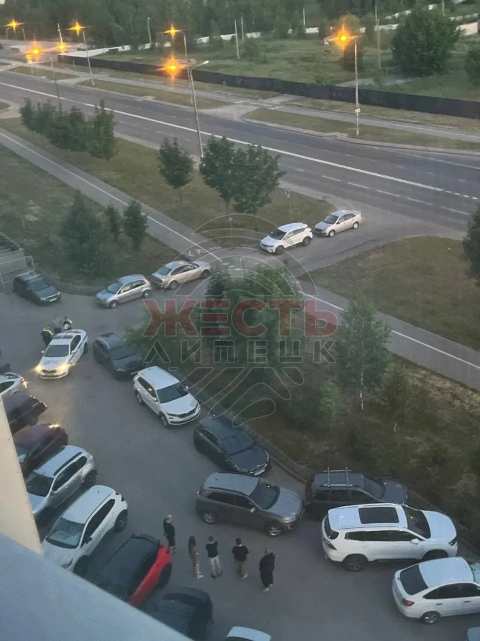 По словам очевидцев, сегодня ночью на Кривенкова, 19 произошло ДТП

Водитель в нетрезвом состоянии в