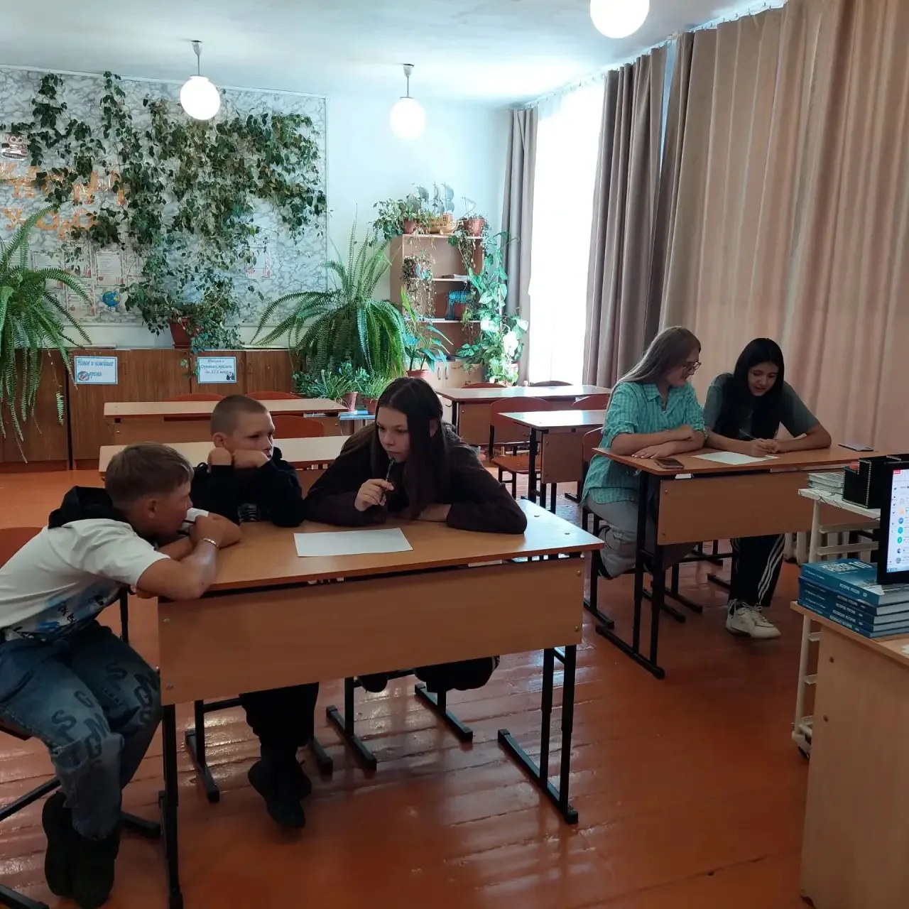 📌Знать, чтобы любить: «Своя игра» о родном крае прошла в Чеботарихинской школе.