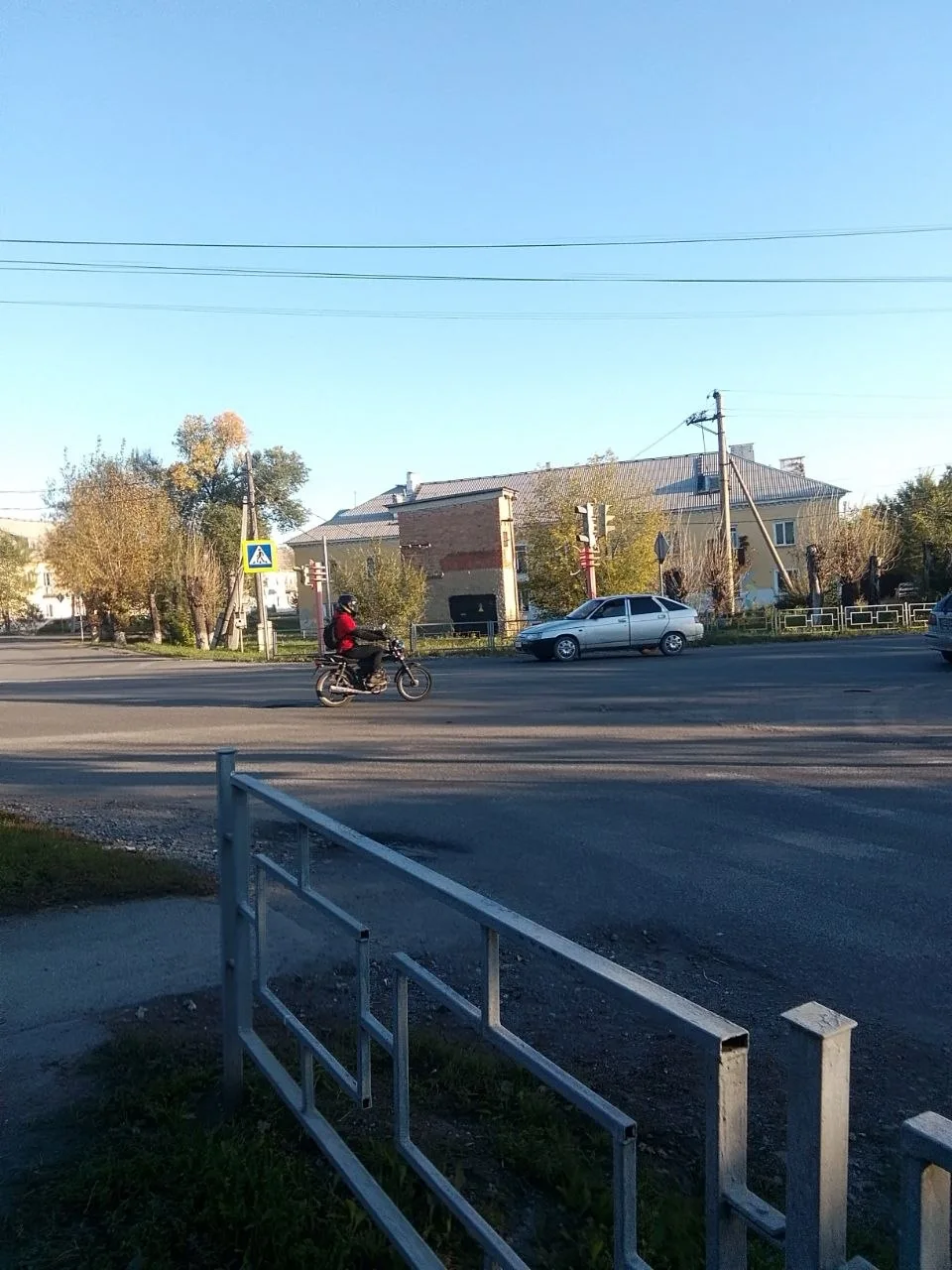 Понравился мальчик на мотоцикле кто знает дайте юз пжжж
