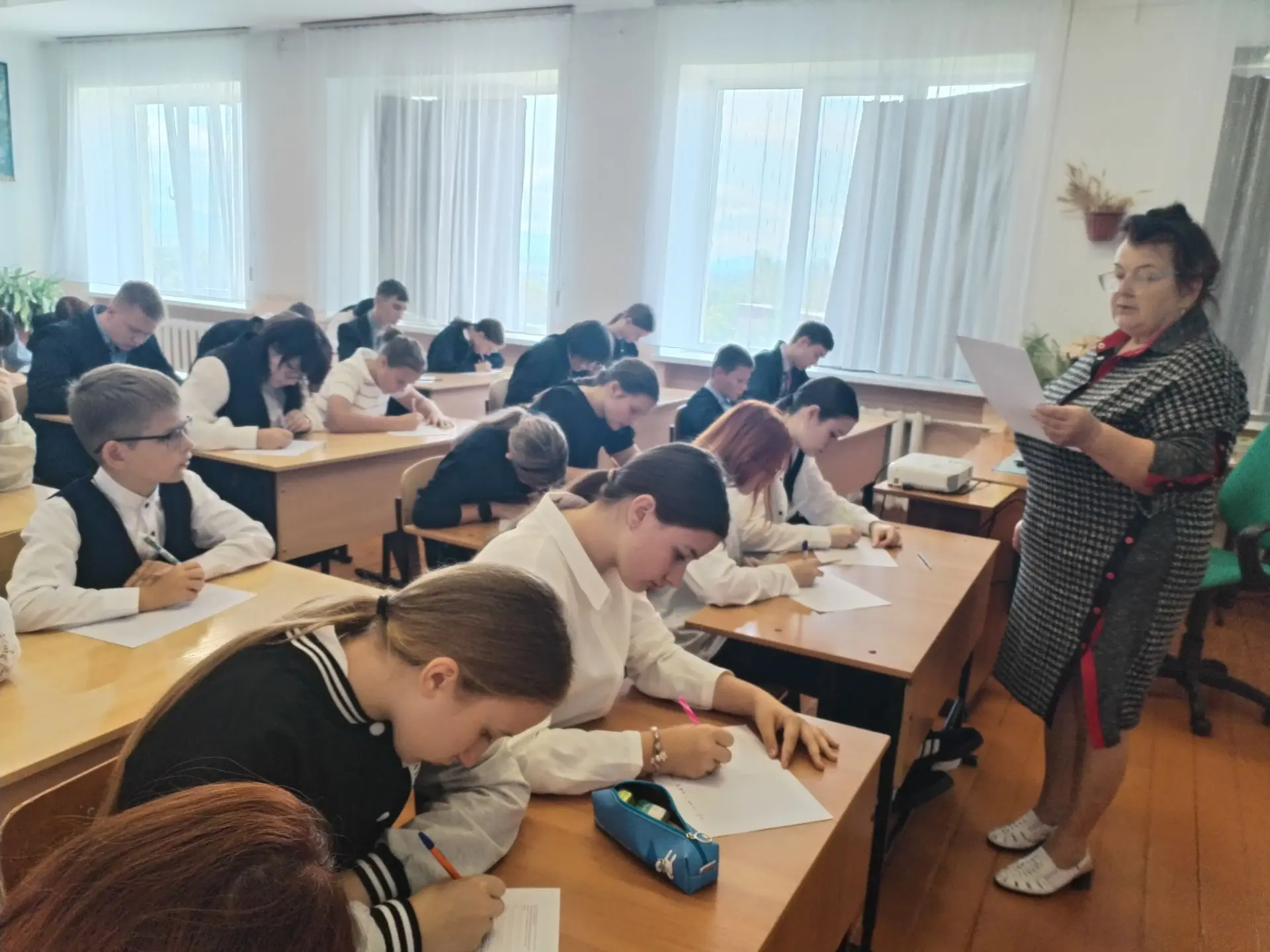 🎉 Всероссийский диктант «Россия — дом народов» на языках народов России! 🎉