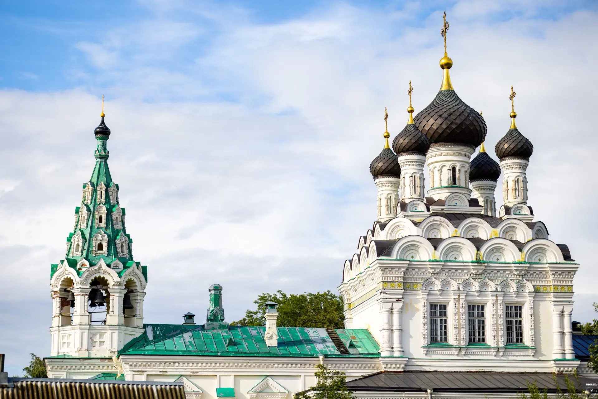 Церковь Троицы Живоначальной в Ивангороде  🏰