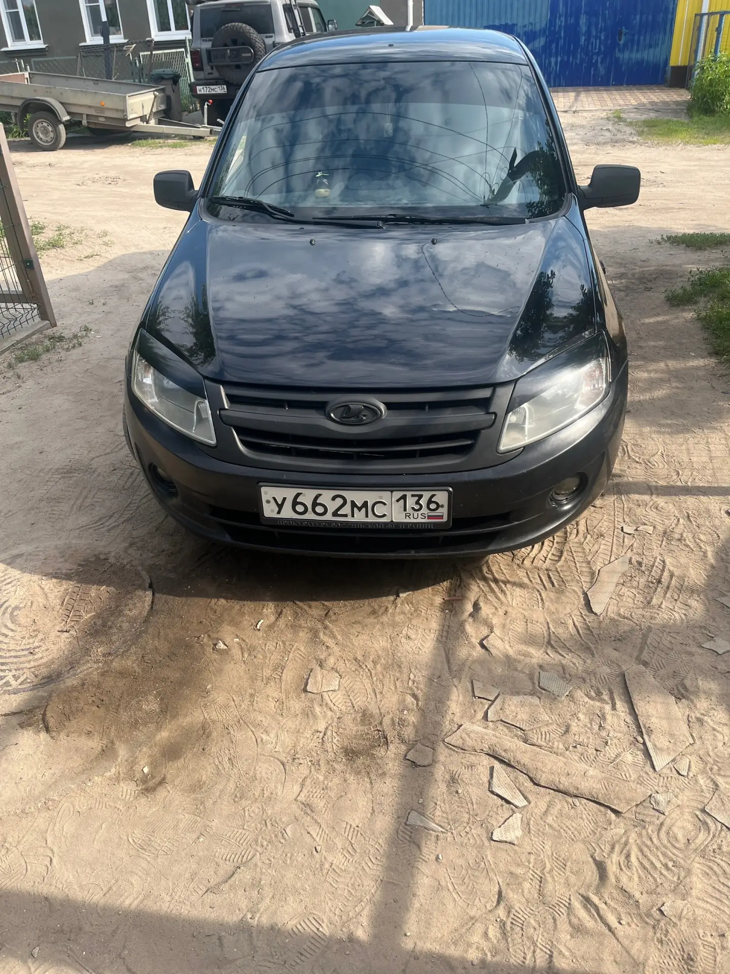 Продам авто ,в достойном состоянии .
цена 300.000, торг у капота .
Пробег 178т
На учете , документы 