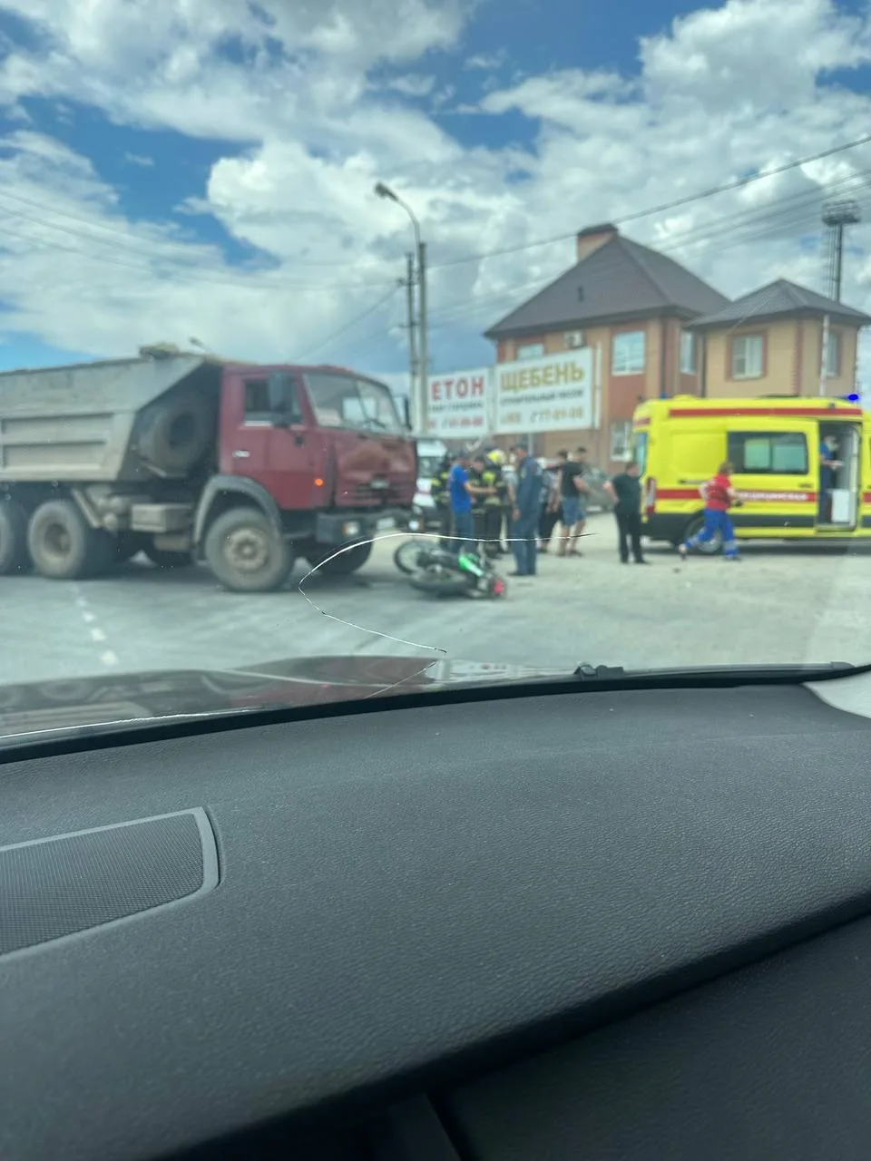 Вчера, ориентировочно в 11:40 улица Рождественского