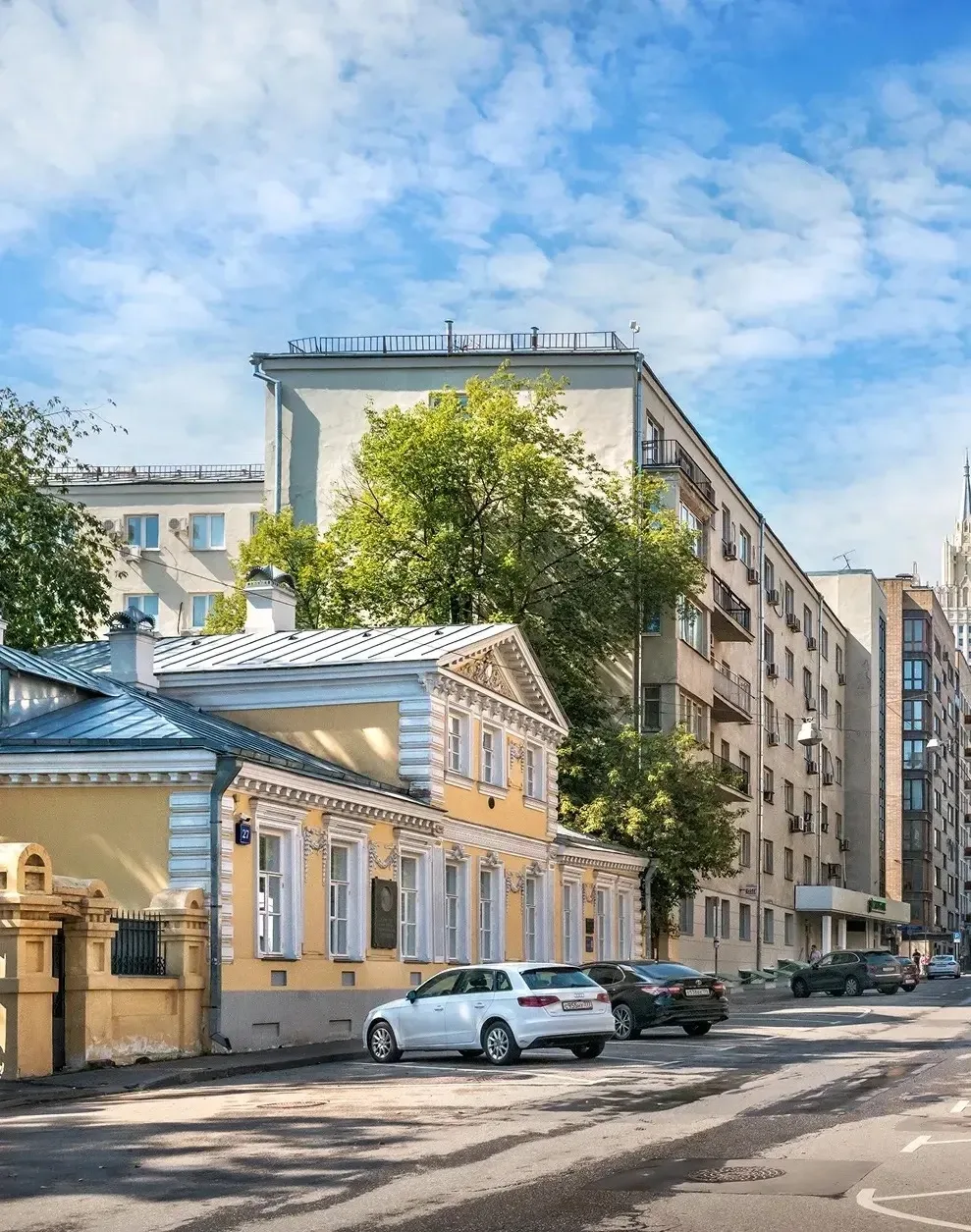 Друзья, погода наладилась и я предлагаю вам отправиться завтра после работы на историче...