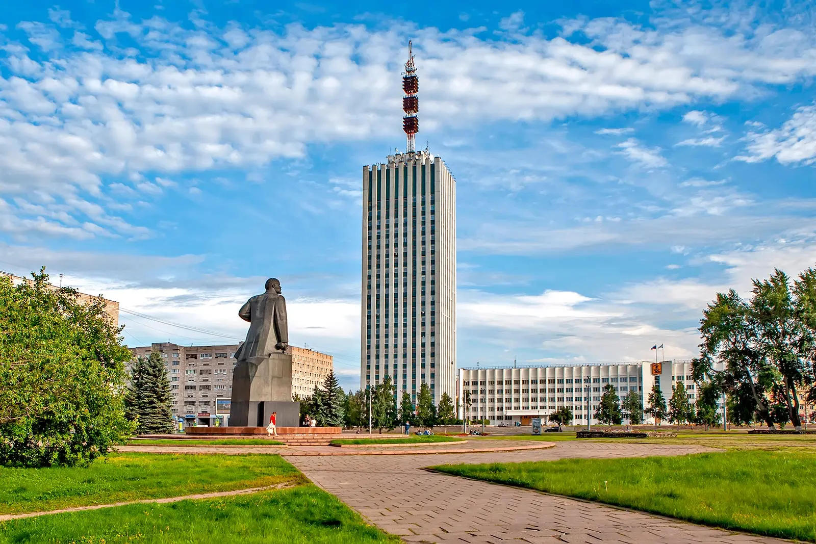 💥 Главные события 31 июля в Архангельске проходят на центральных площадках города: в Петровском пар