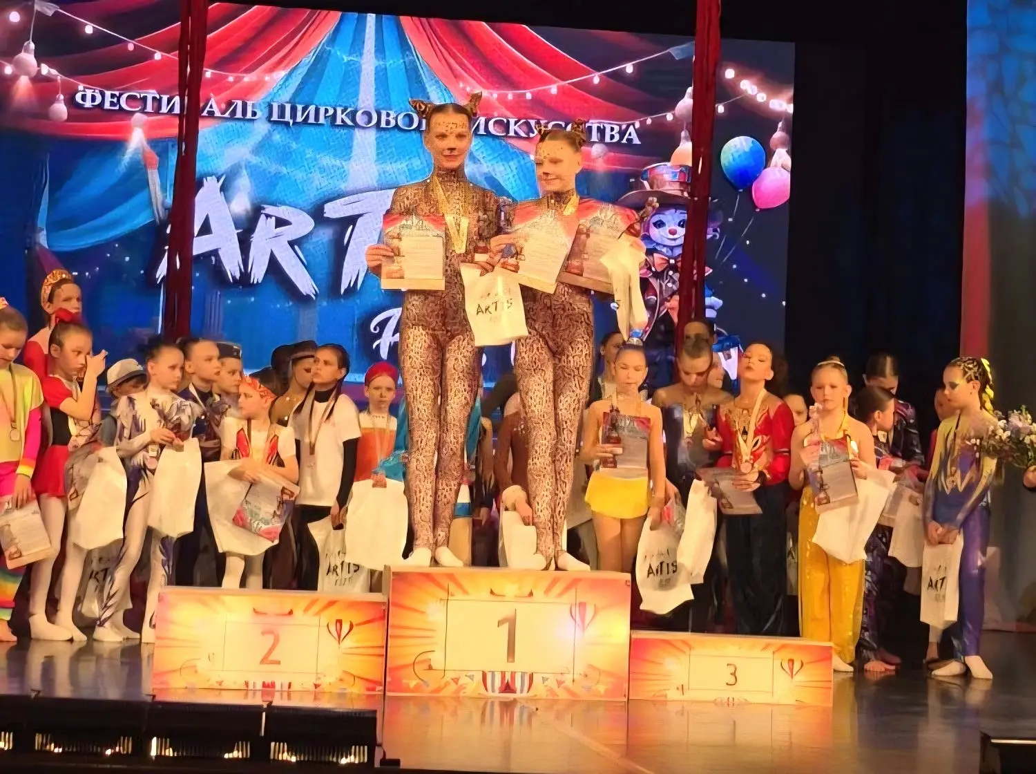 🎪 Виртуозы в воздухе: наши девочки — лучшие в Воронеже!