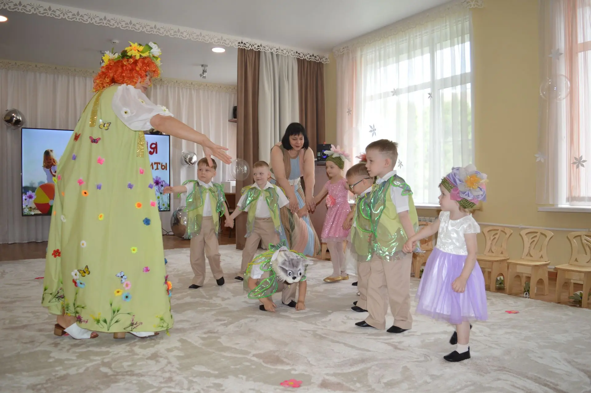 День защиты детей в ГБУЗ «ТОСДР»
 
 Лето – самое любимое время для всех детей на нашей планете. Это 