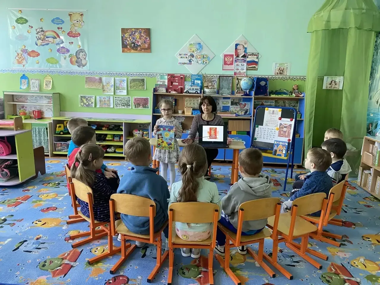 Яркий праздник, наполненный радостью и светом,