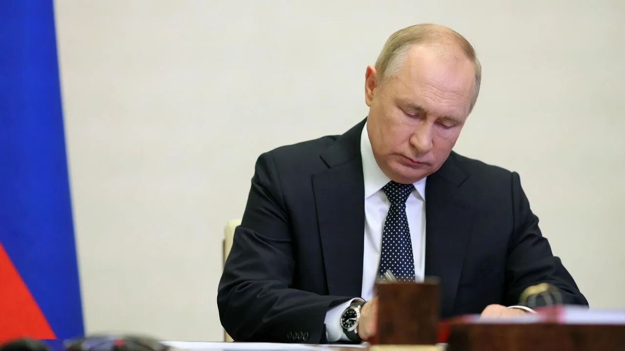 ⚡️ Наследники смогут вернуть переплату по налогам умершего родственника

Президент России Владимир П