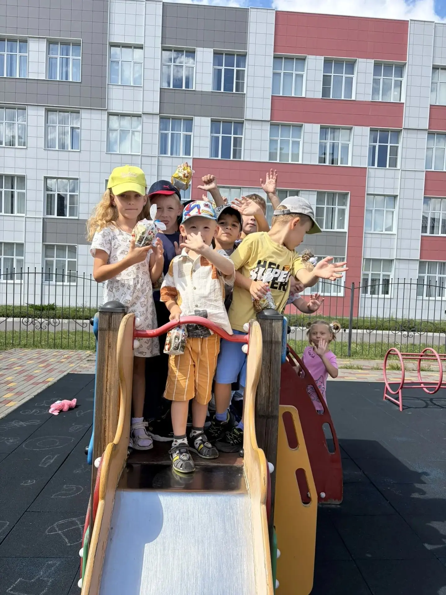 Дни рождения- в нашем детском саду 25 проходят по-настоящему тепло и весело!