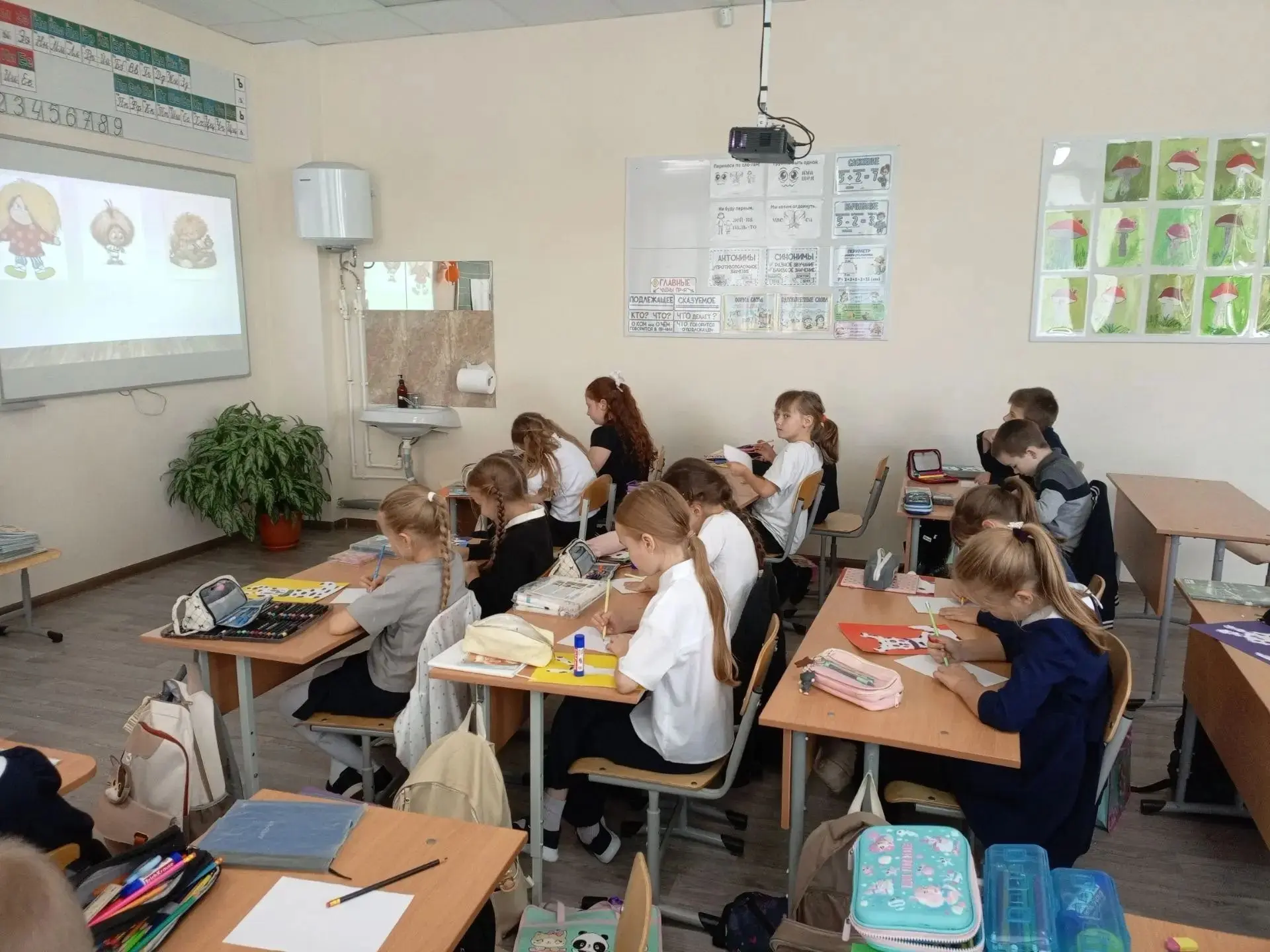 🇷🇺 30 сентября – День воссоединения новых регионов с Россией!