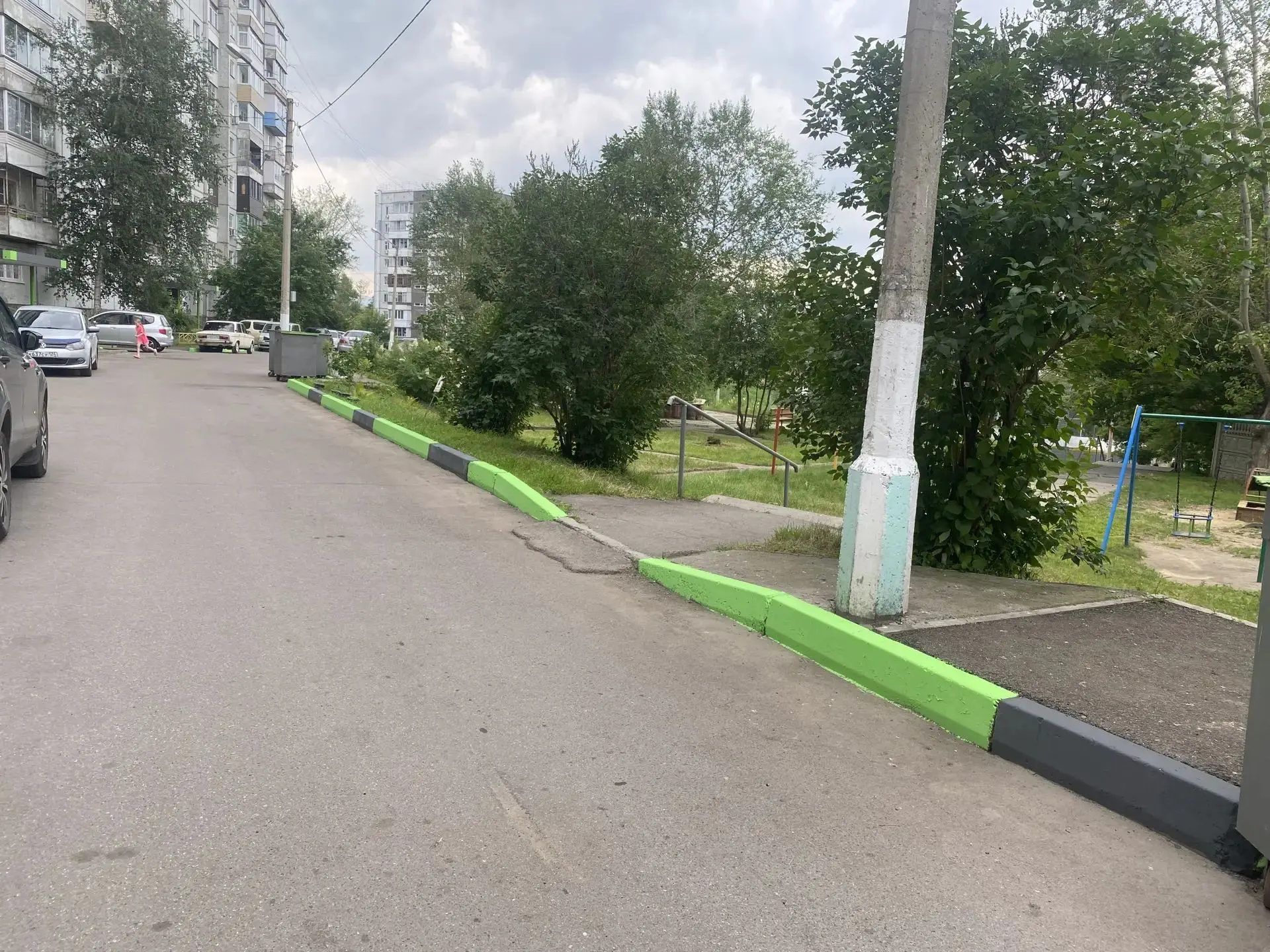 Наши дворы преображаются с каждым днем !!!