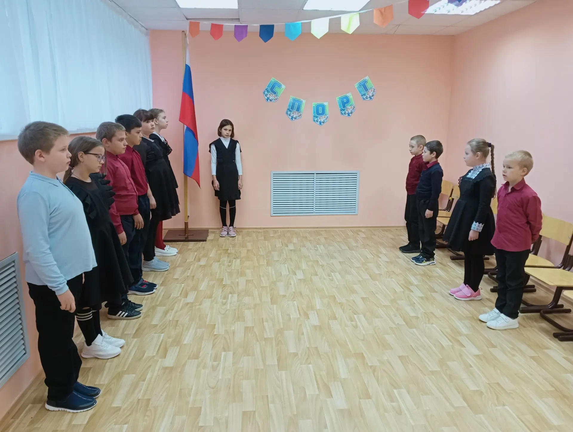 🍂В этот понедельник, 28 сентября, в нашей школе филиала №2 прошла традиционная линейка...