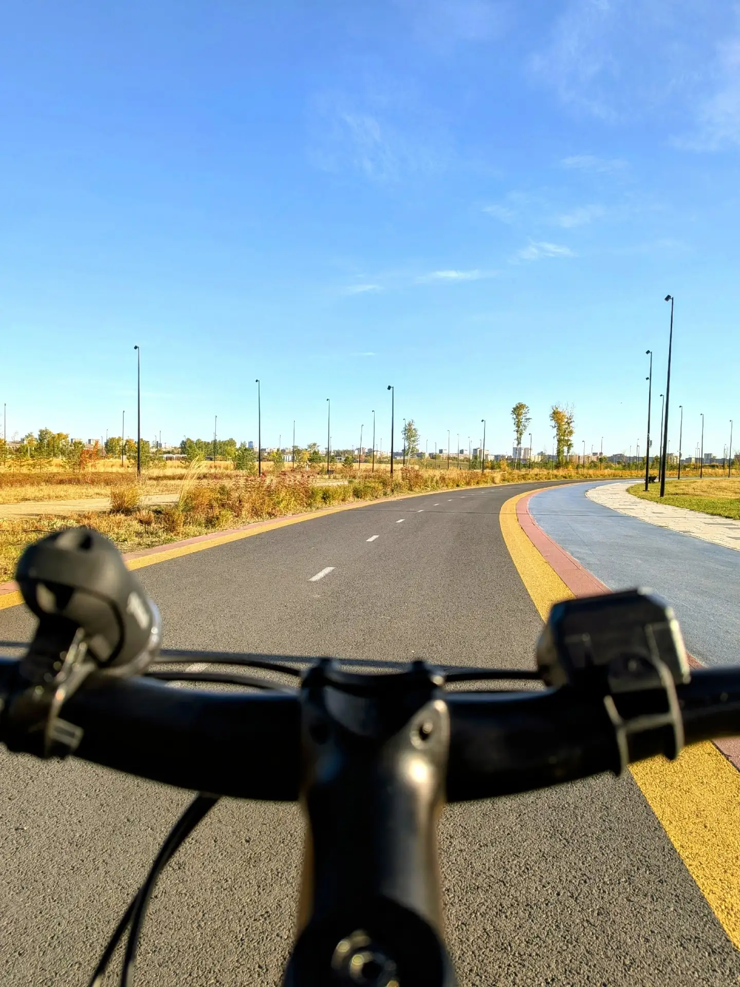 А у нас что? А у нас погода распогодилась! 🚴‍♂️