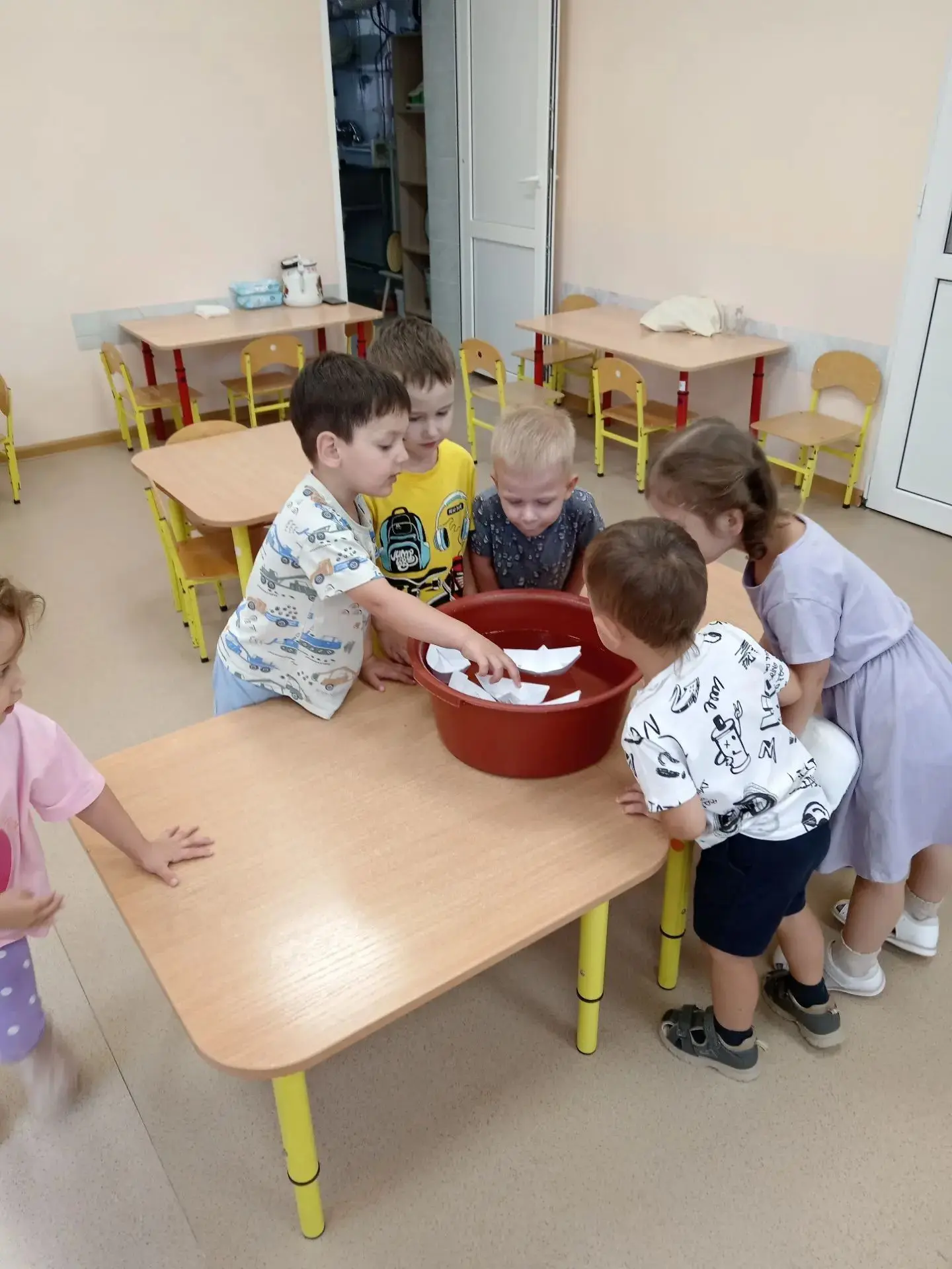 🩵Группа детей первой младшей превратилась в настоящих исследователей водного мира. "Де...