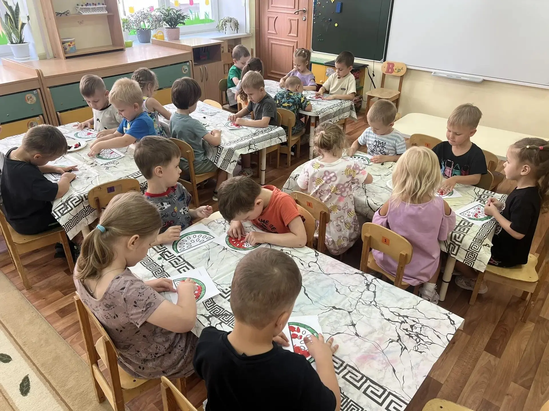 Сегодня, 3 августа, во всем мире отмечается удивительный праздник — День Арбуза! Это со...